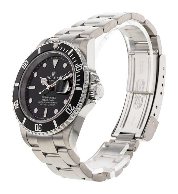 Rolex Submariner 16610 Image 2